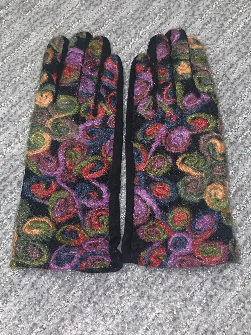 Black Multicolor Swirl Gloves